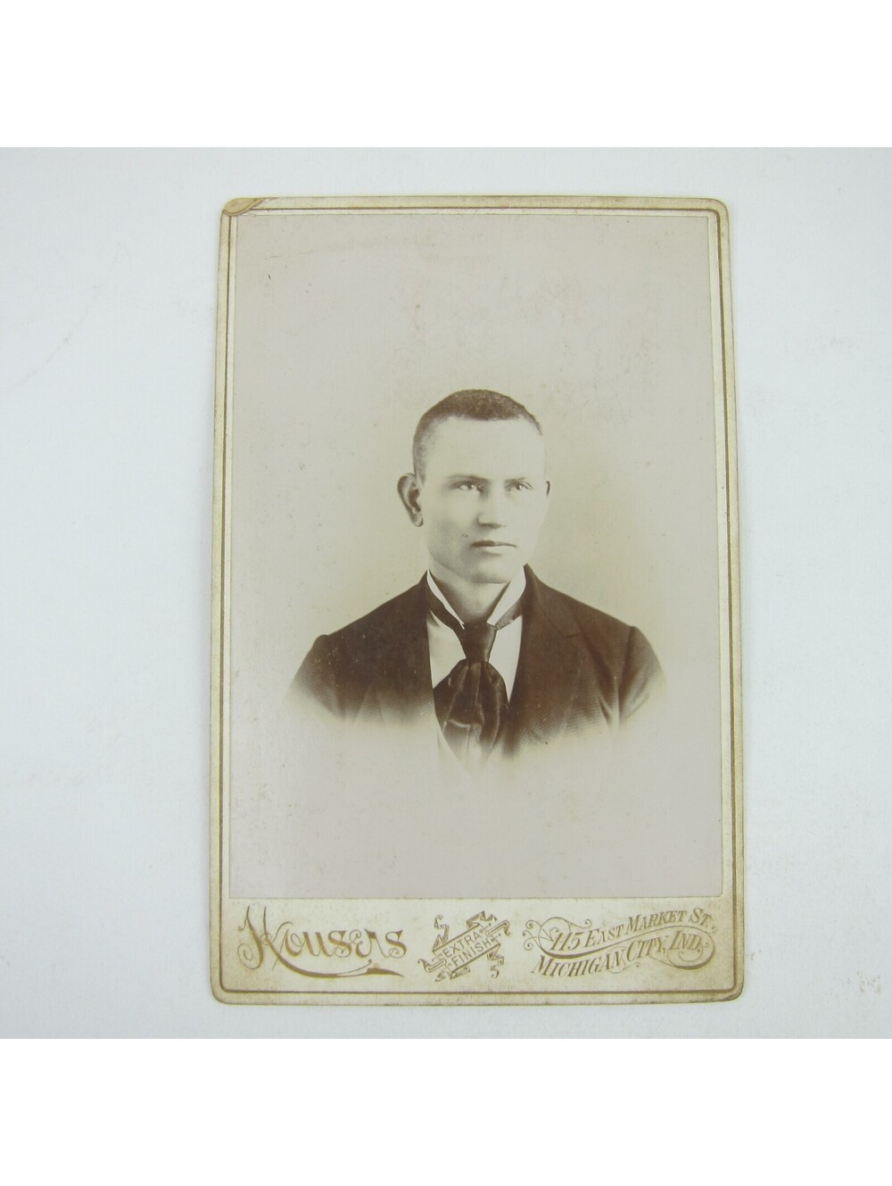 Cabinet Card Photograph Young Man Buzz Cut John W. Leisure Indiana Antique 1890s
